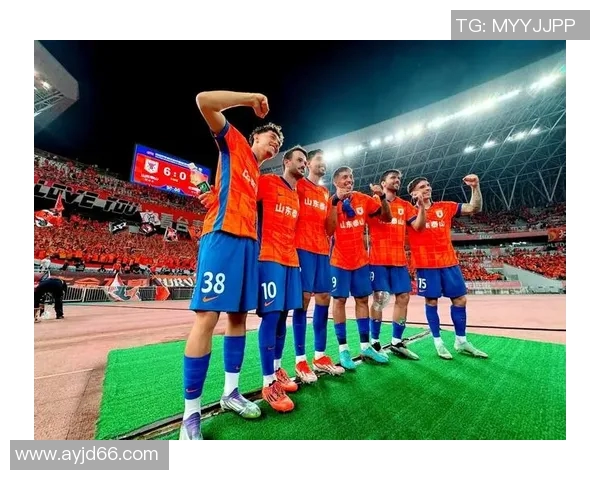 男团成员与足球明星的亲密互动揭秘你知道他们是谁吗