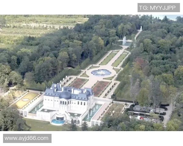 足球明星豪宅揭秘奢华程度超乎想象让你大开眼界的奢侈生活方式 足球明星豪宅揭秘奢华程度超乎想象让你大开眼界的奢侈生活方式