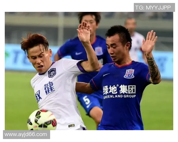 申花与权健激战正酣图文直播带你全程感受比赛精彩瞬间